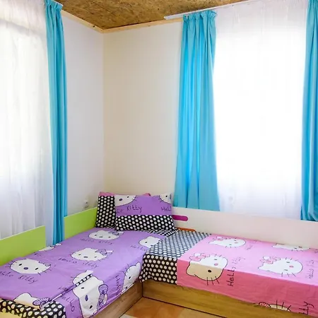 Resort - *