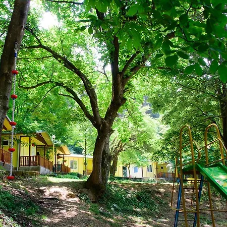 Здравен курорт - *